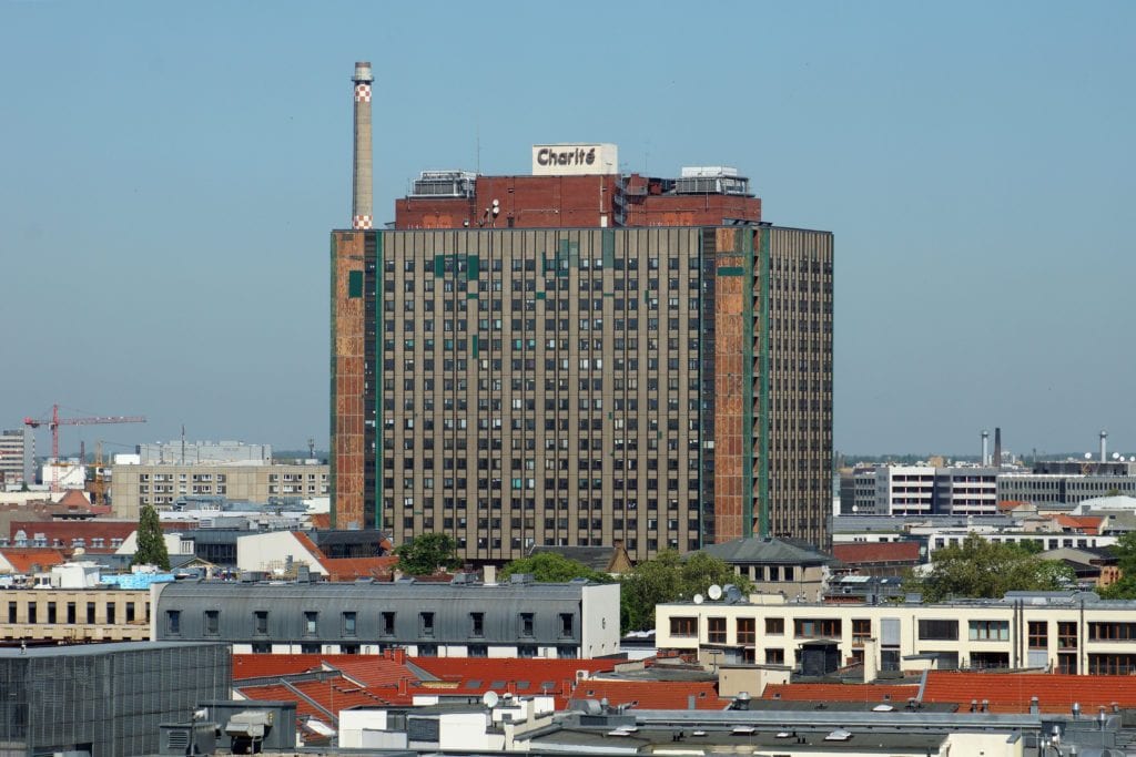 Bettenhochhaus der Charité Berlin